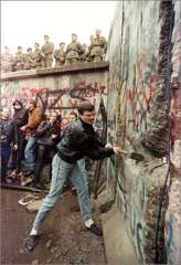 1989_mur_berlin_c_str_old_r1.jpg