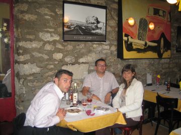 5cedea52a89ef37e0416d4224e850773.jpg
